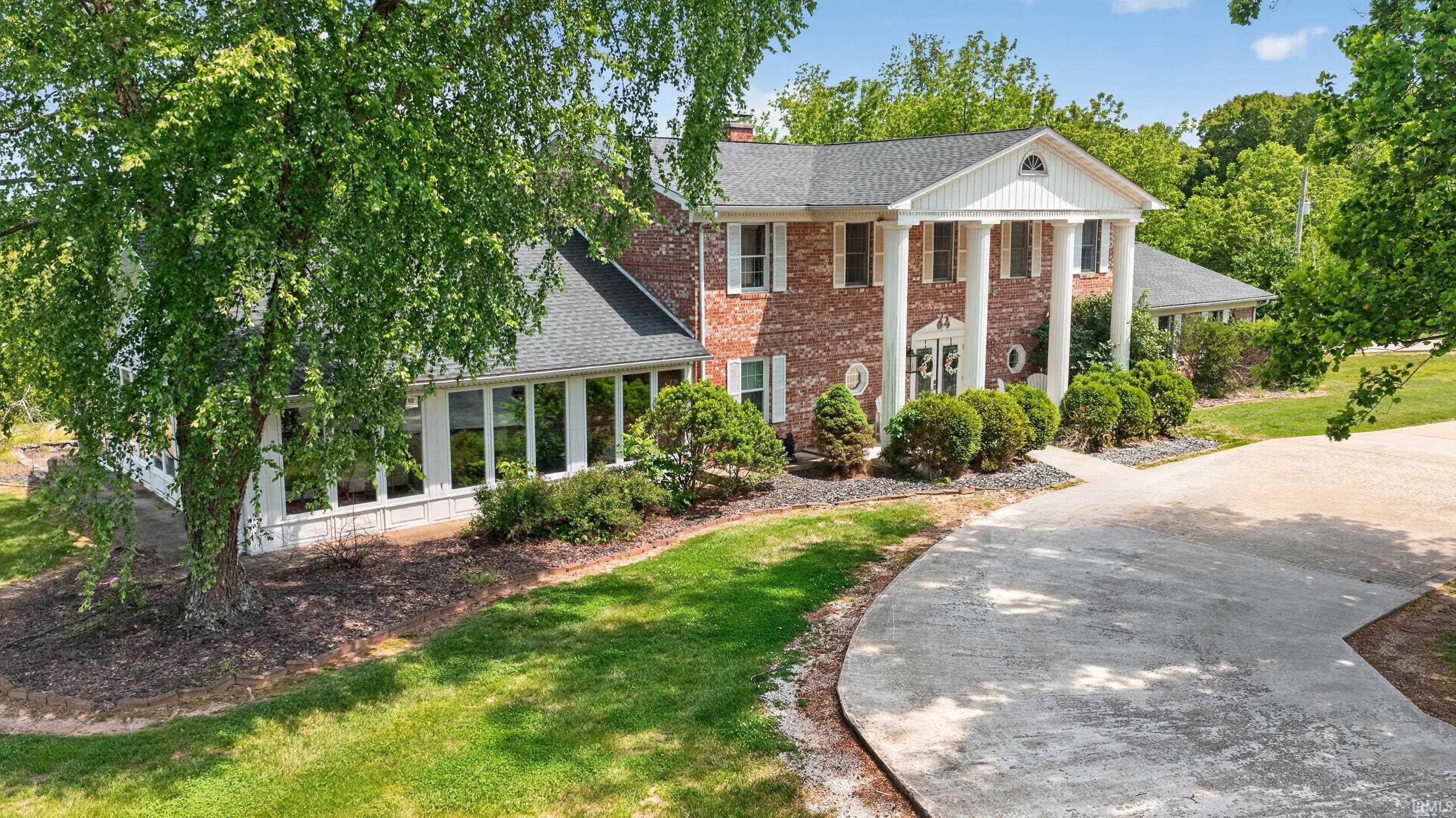 717 N Marshall Road Paoli IN 47454