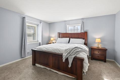 728 Dogwood Lane Warsaw IN 46580