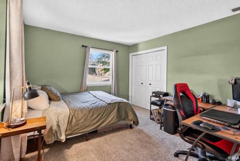 728 Dogwood Lane Warsaw IN 46580