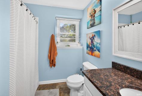 728 Dogwood Lane Warsaw IN 46580