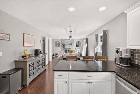 728 Dogwood Lane Warsaw IN 46580