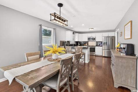 728 Dogwood Lane Warsaw IN 46580