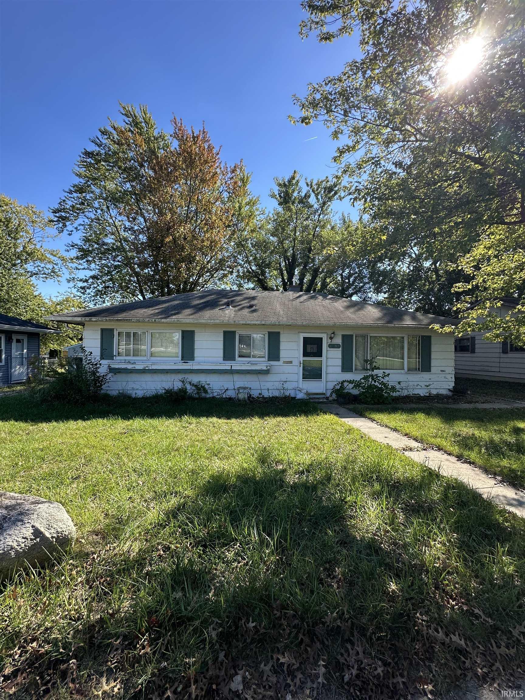 1537 Lake Avenue Plymouth IN 46563