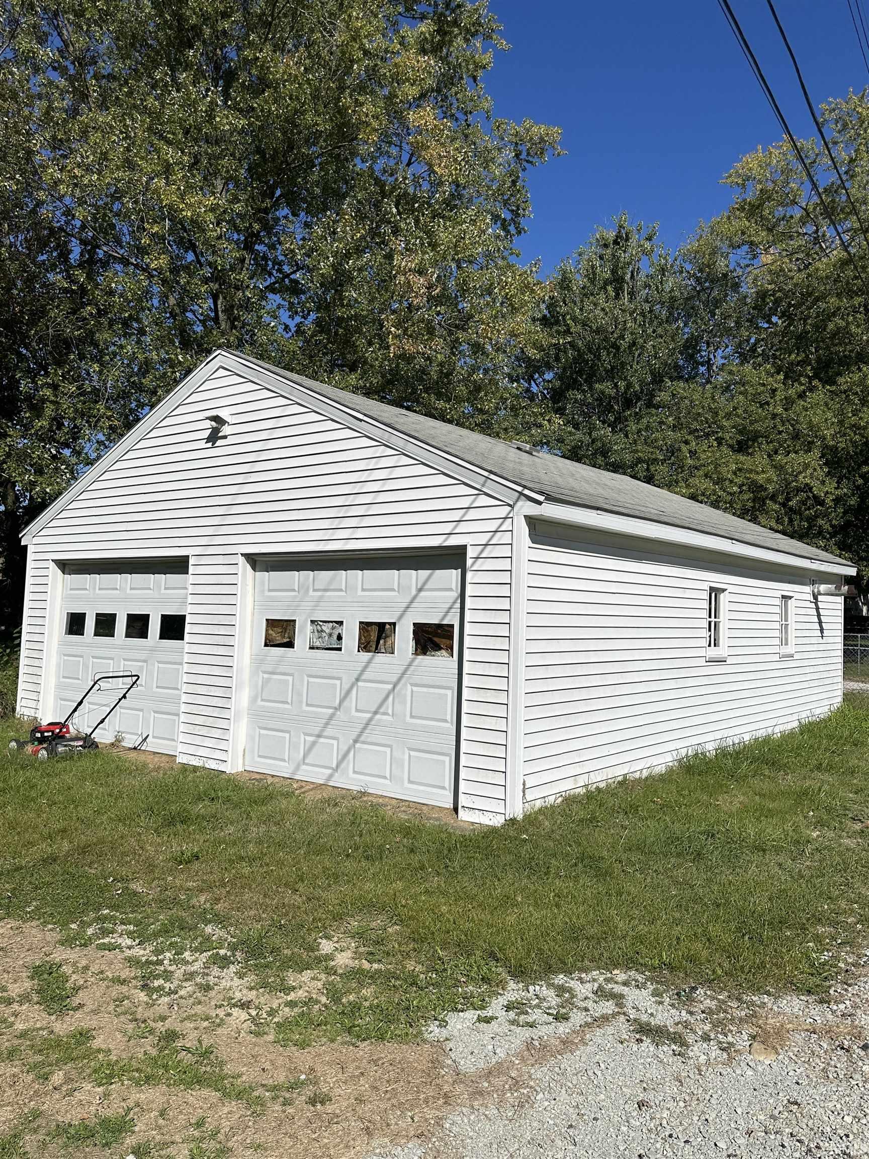 1537 Lake Avenue Plymouth IN 46563