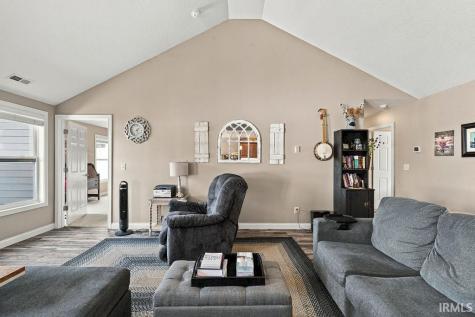 315 Kings Cross Huntington IN 46750