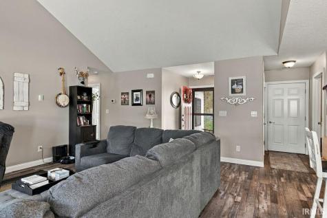 315 Kings Cross Huntington IN 46750