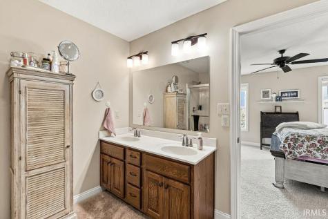 315 Kings Cross Huntington IN 46750