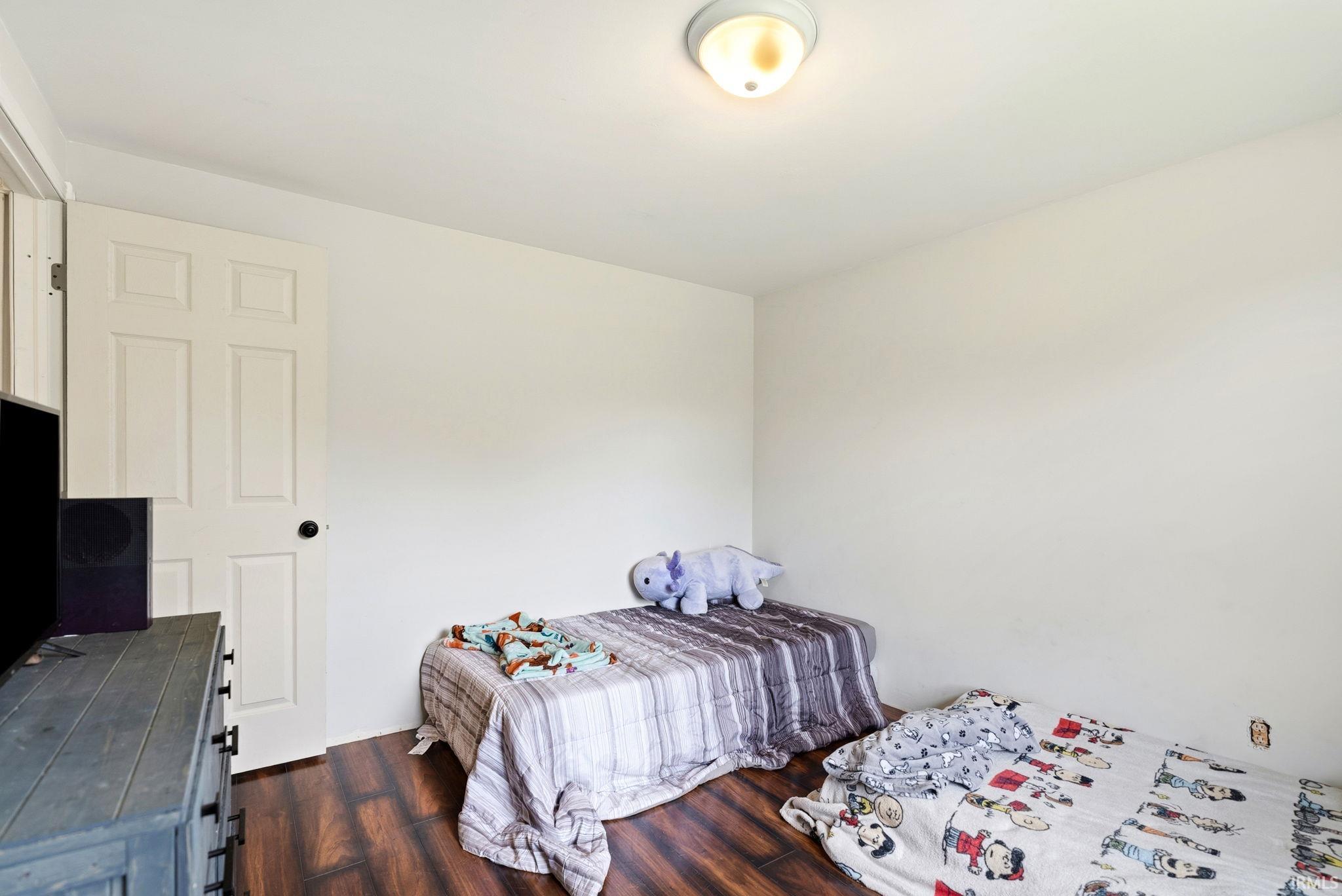 2619 E Robby Drive Warsaw IN 46580
