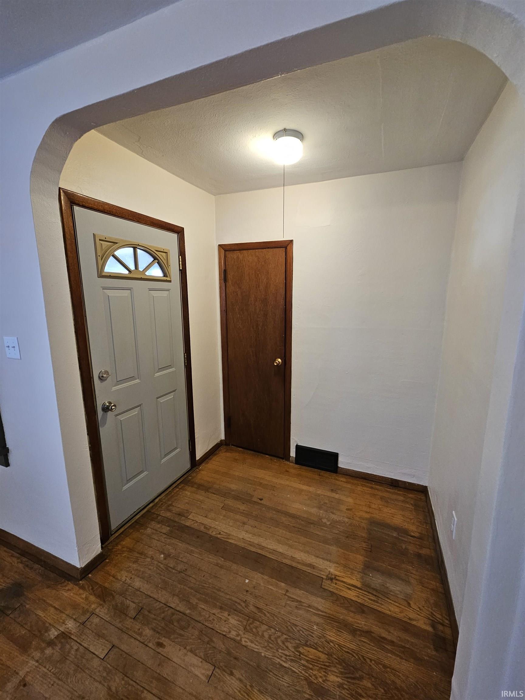3022 Hartzer Street South Bend IN 46628