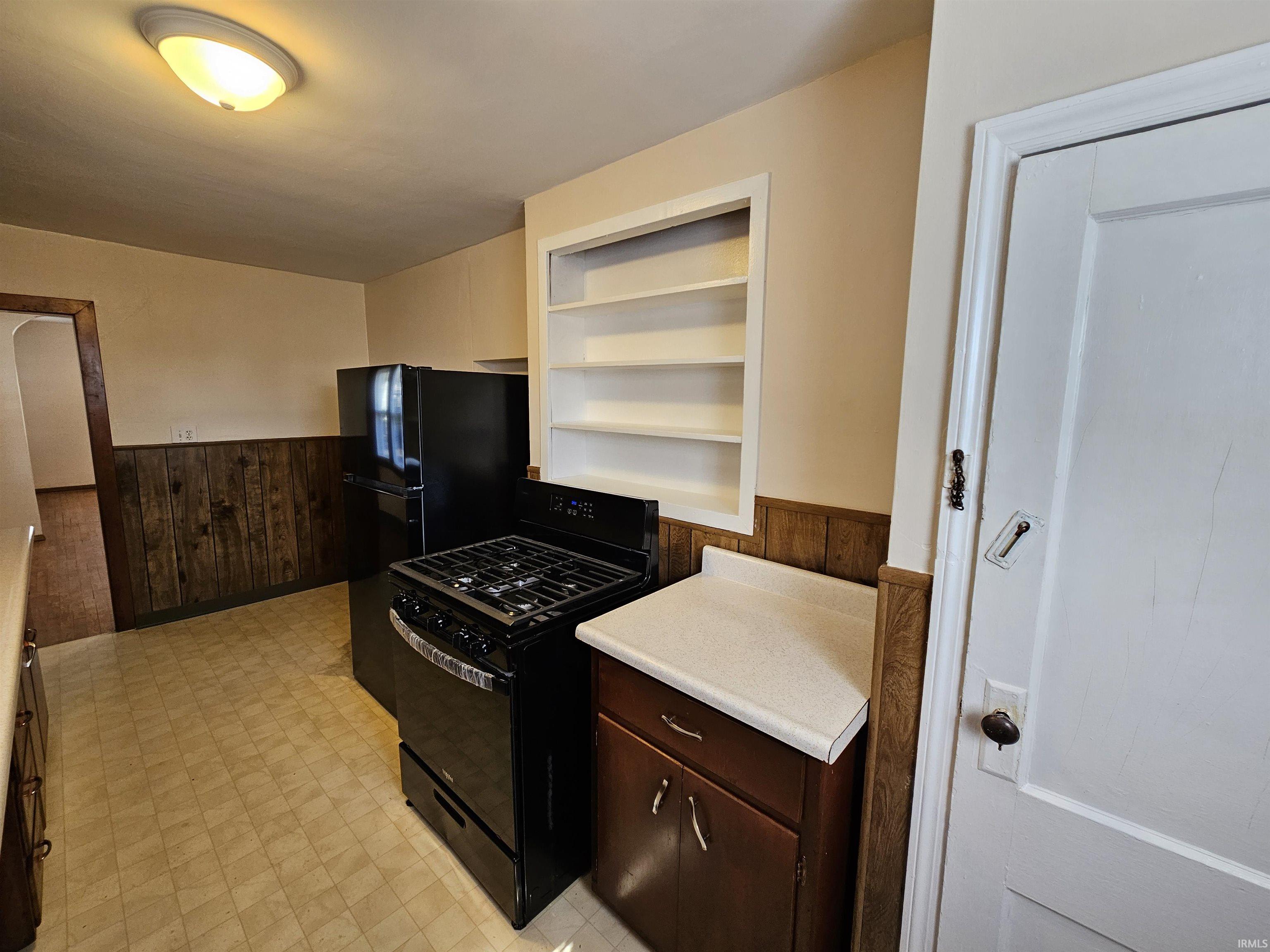 3022 Hartzer Street South Bend IN 46628
