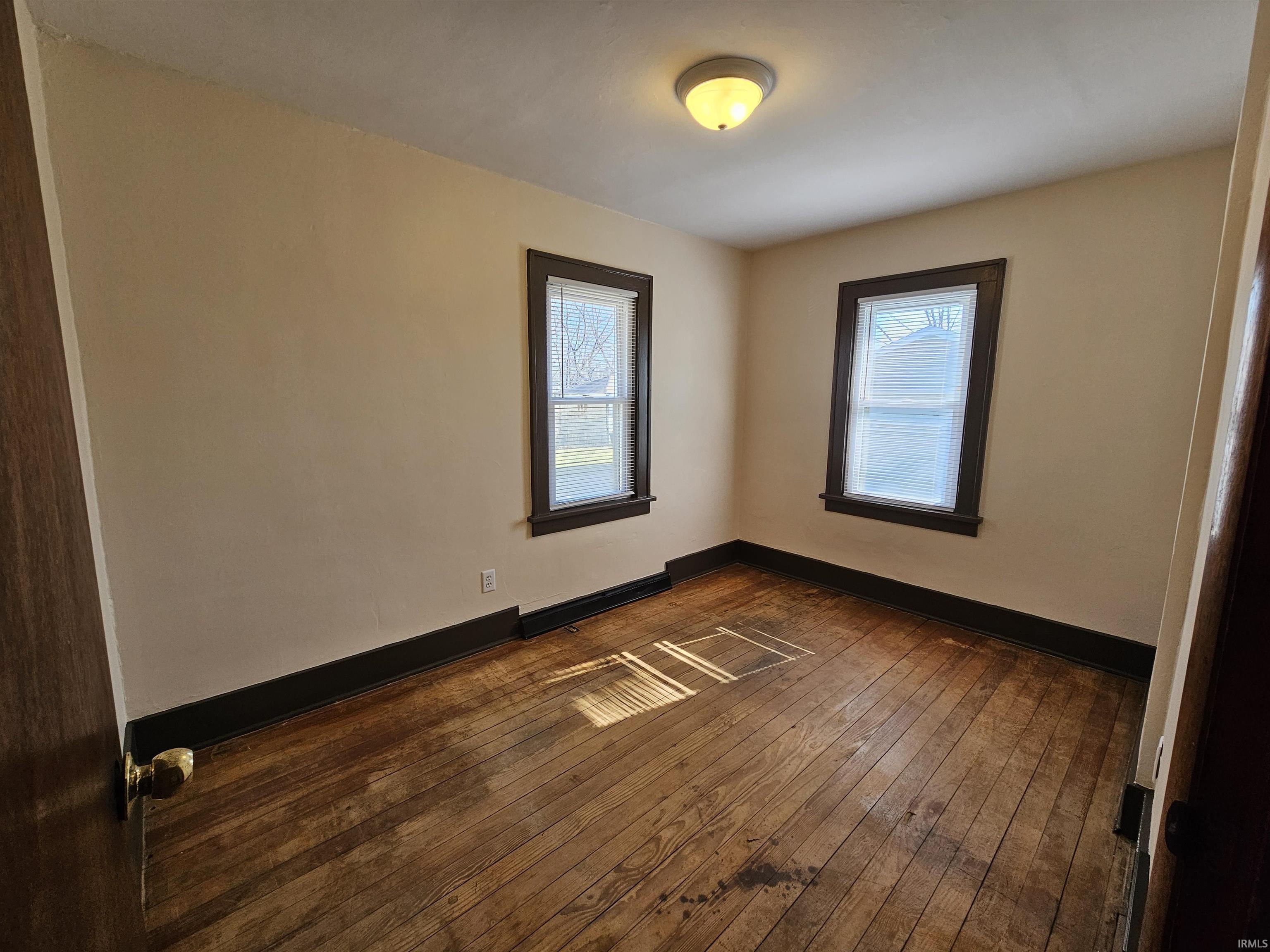 3022 Hartzer Street South Bend IN 46628