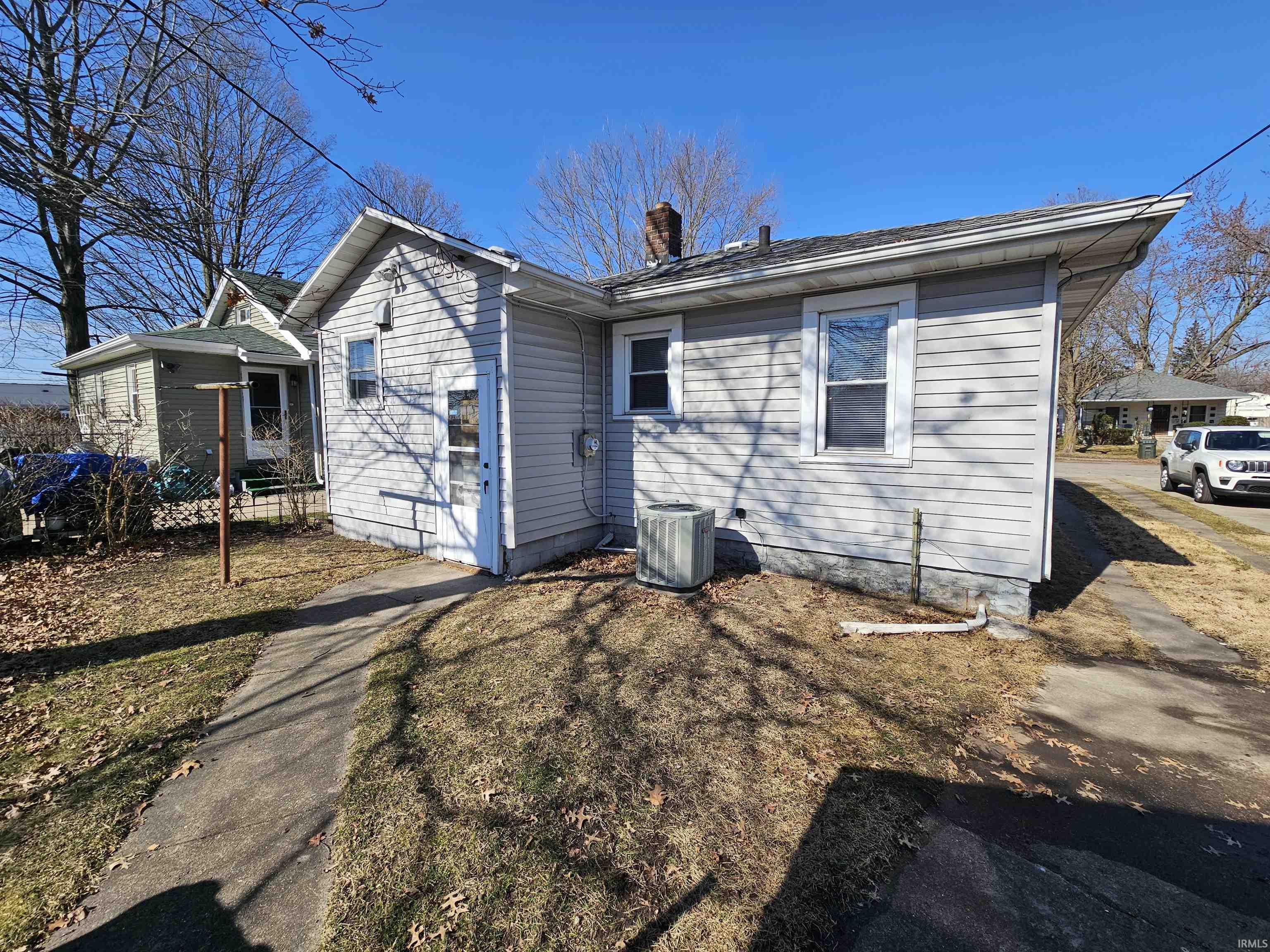3022 Hartzer Street South Bend IN 46628