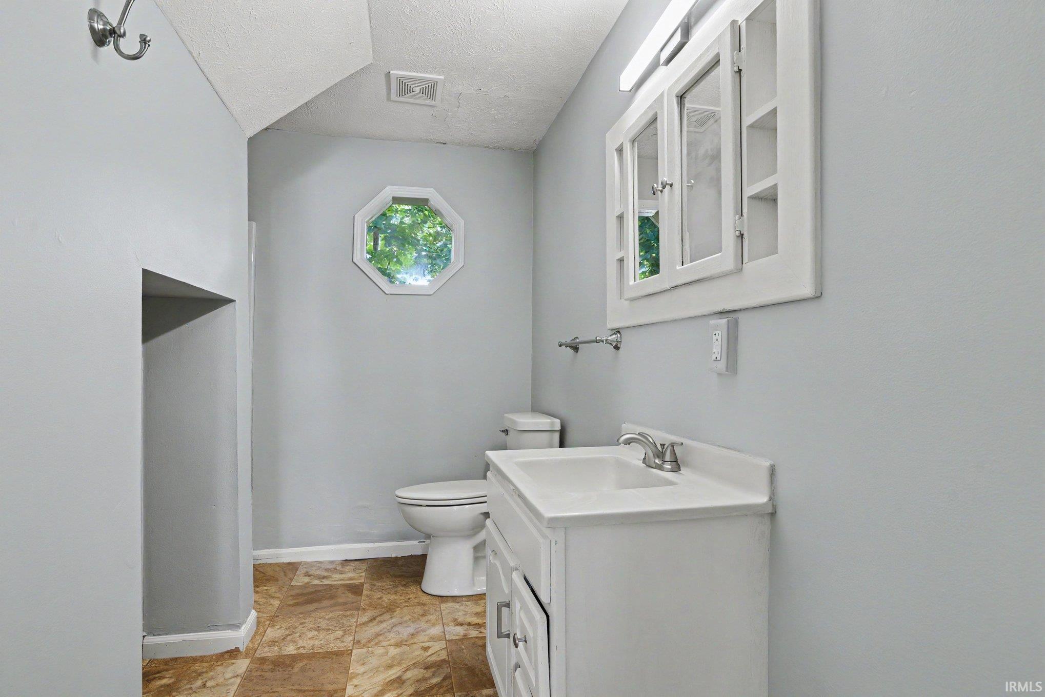 330 N 3rd Street Elkhart IN 46516