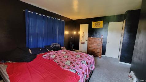 420 W 459 N Huntington IN 46750