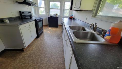 420 W 459 N Huntington IN 46750