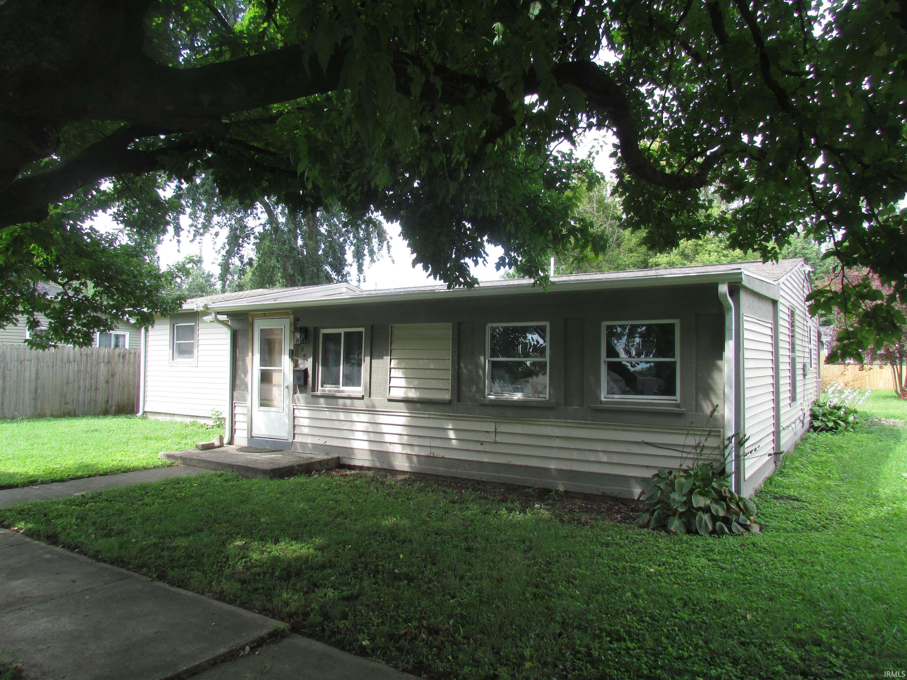 708 Evans Street Lebanon IN 46052