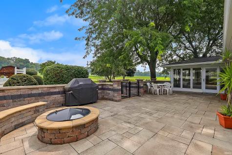 1256 Big Hills Road Rochester IN 46975