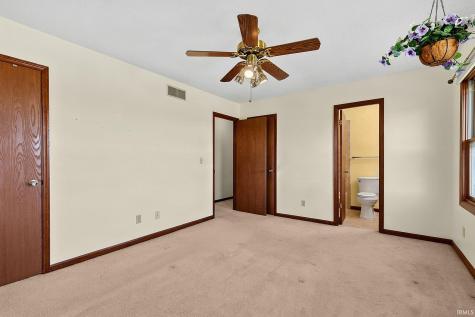 106 Plumlee Drive Tipton IN 46072