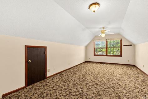 106 Plumlee Drive Tipton IN 46072