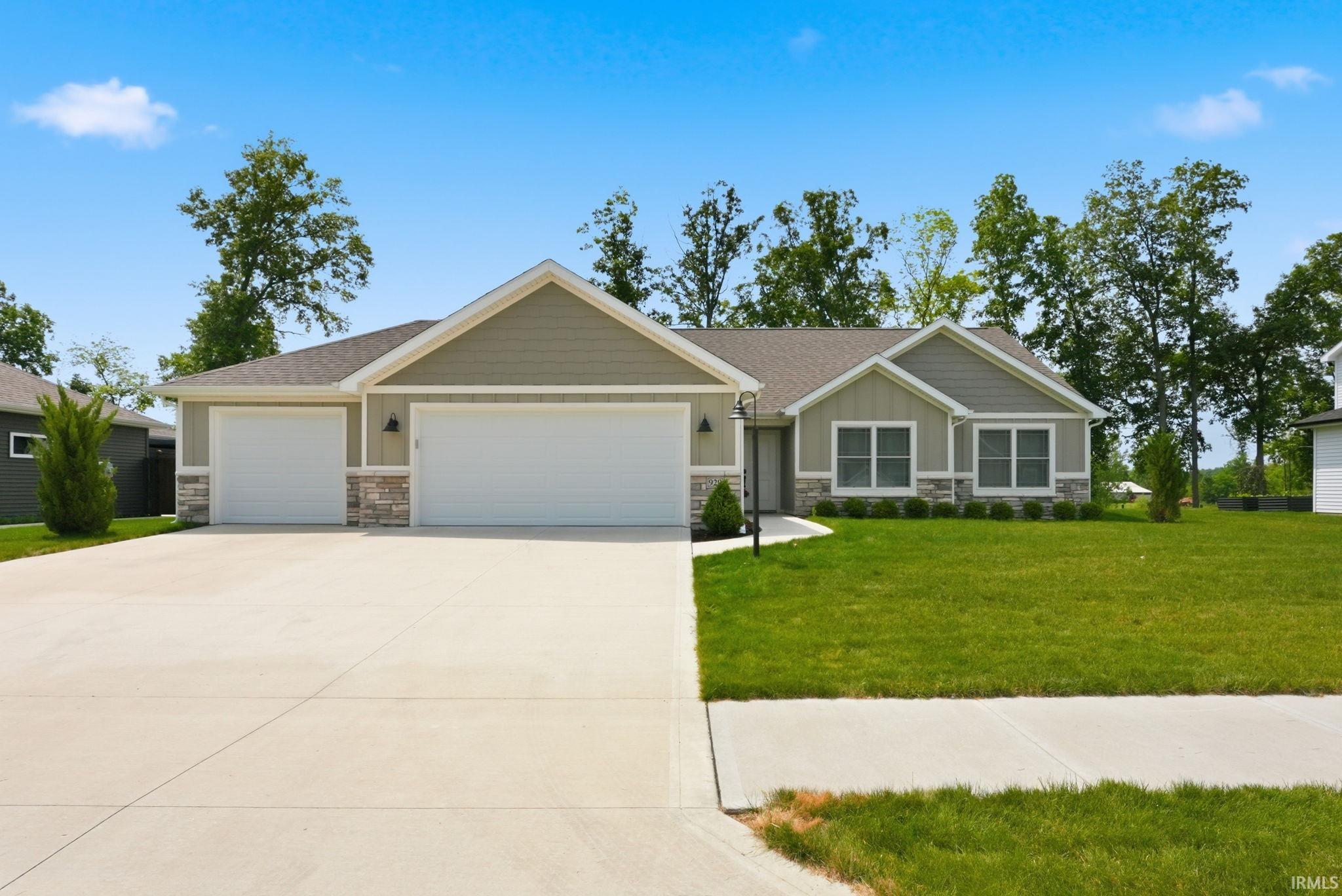 929 Bingham Pass Fort Wayne IN 46845