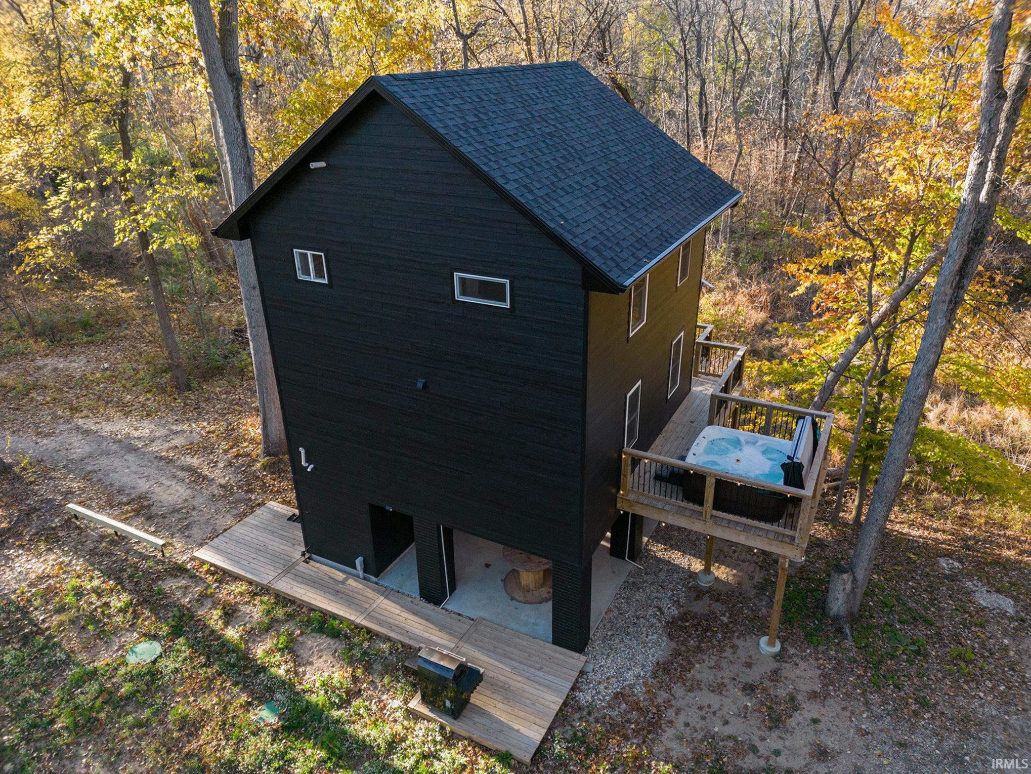 57507 Red Bud Lane Elkhart IN 46517