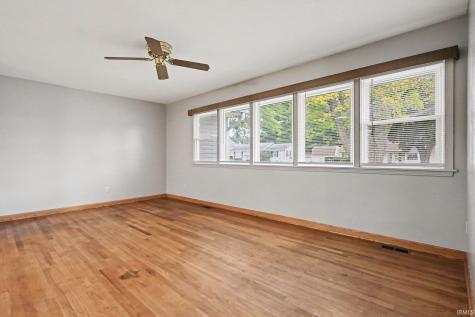 209 S Shumaker Drive Bremen IN 46506