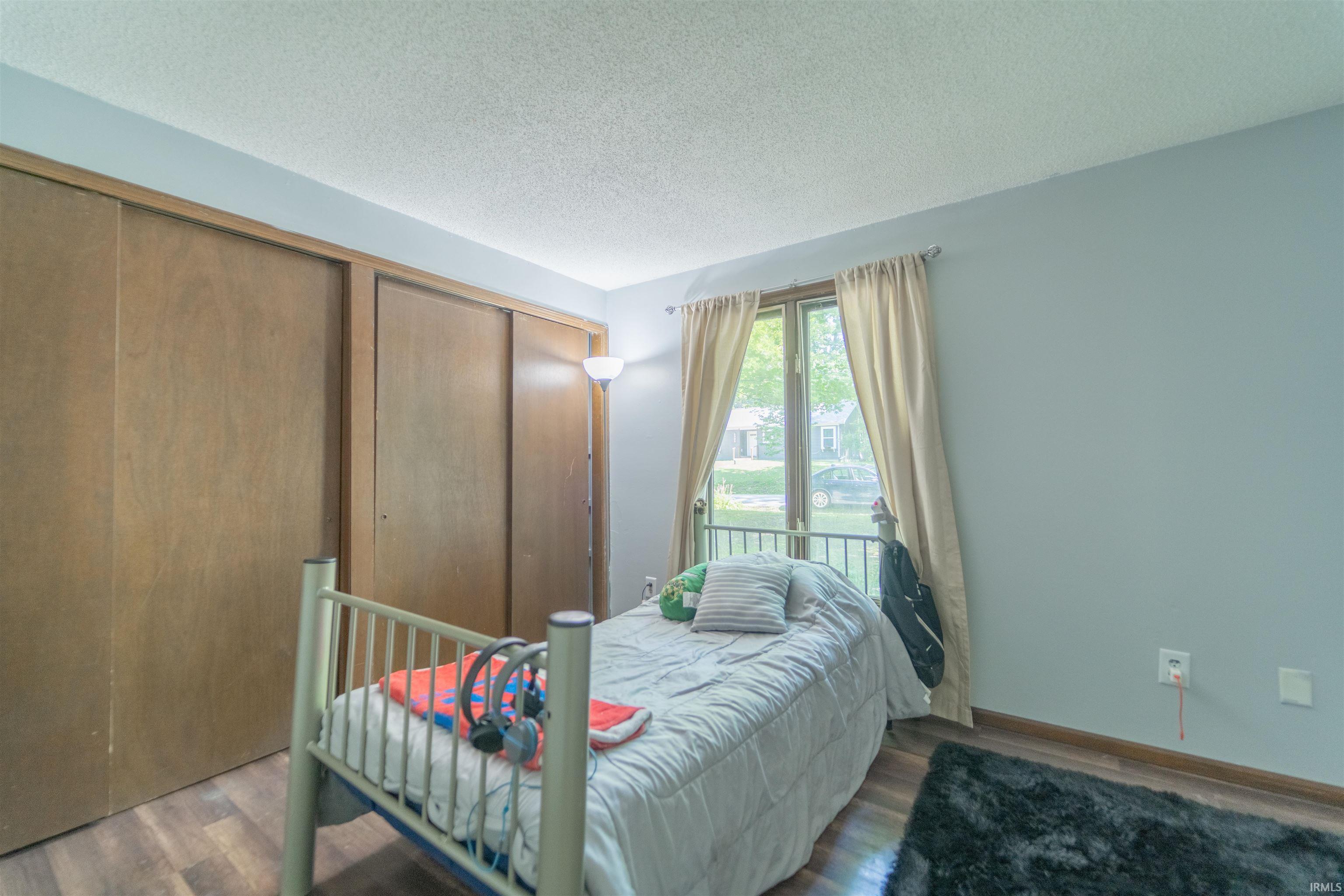 1348 W Oakdale Street Warsaw IN 46580