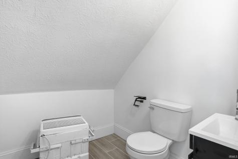 105 E Jefferson Street Kempton IN 46049