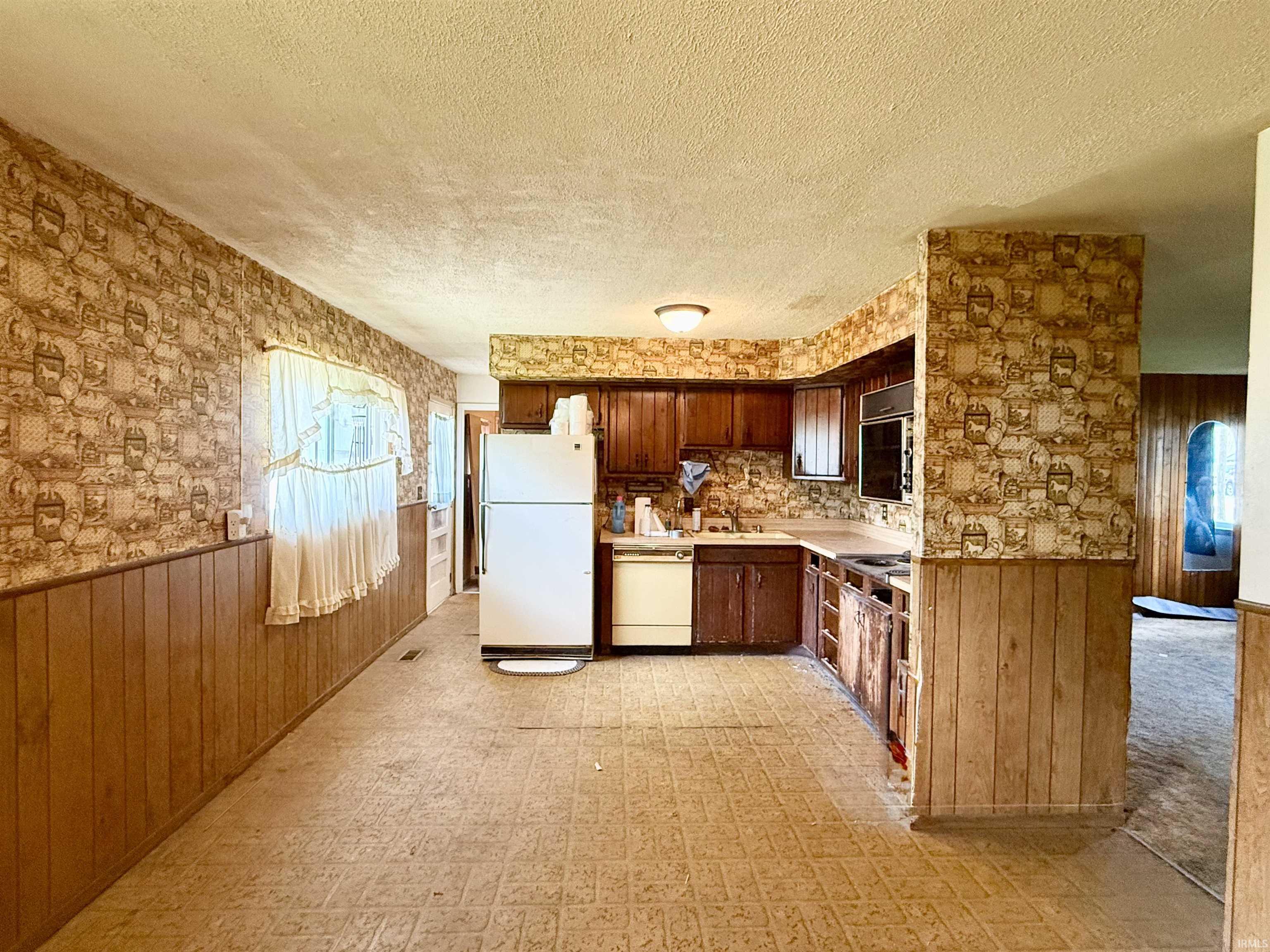 1312 Emerald Drive Niles MI 49120