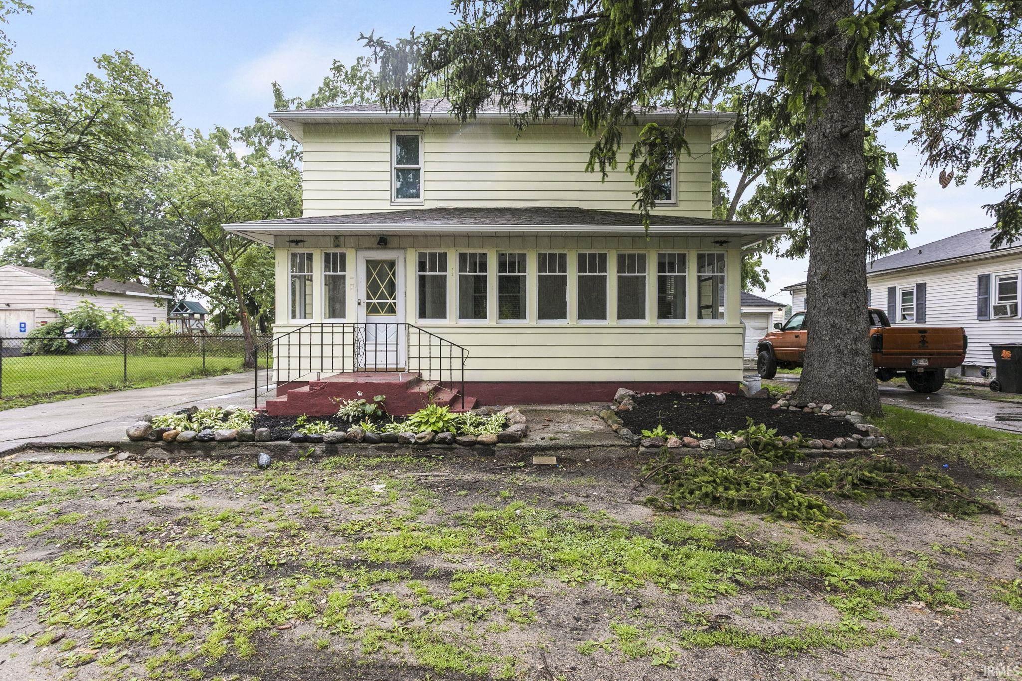 28220 La Rue Street Elkhart IN 46516