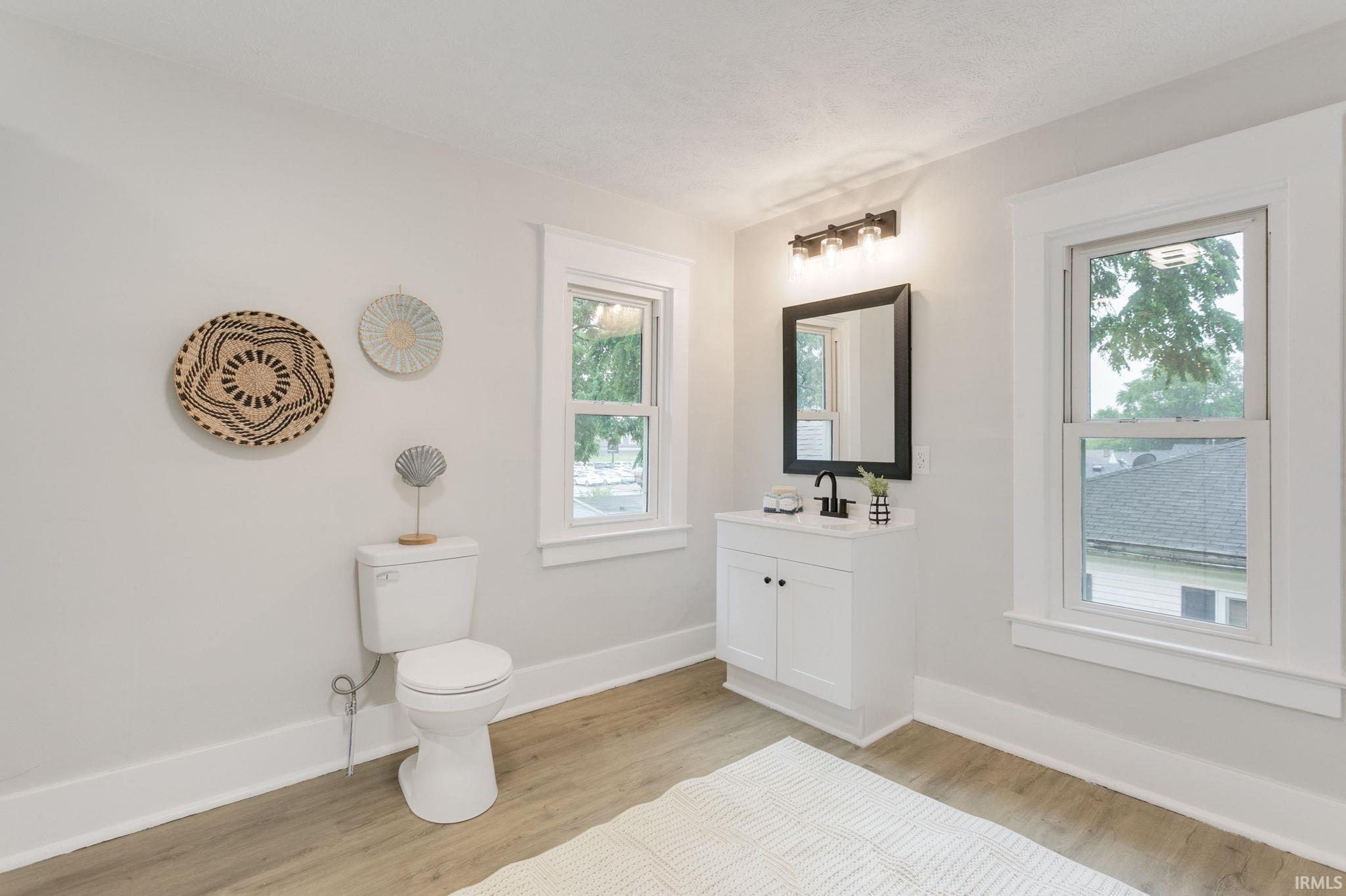 28220 La Rue Street Elkhart IN 46516