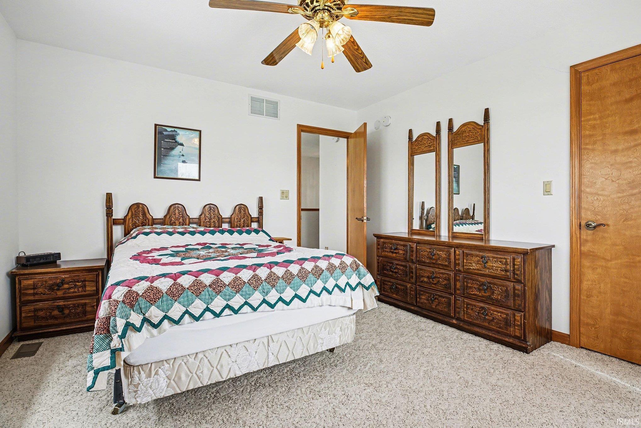 1007 Chapman Lake Drive Warsaw IN 46582