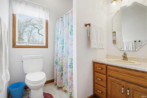 1007 Chapman Lake Drive Warsaw IN 46582
