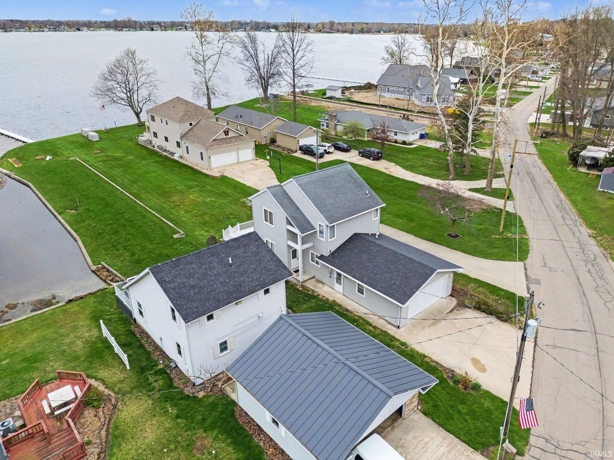 1007 Chapman Lake Drive Warsaw IN 46582