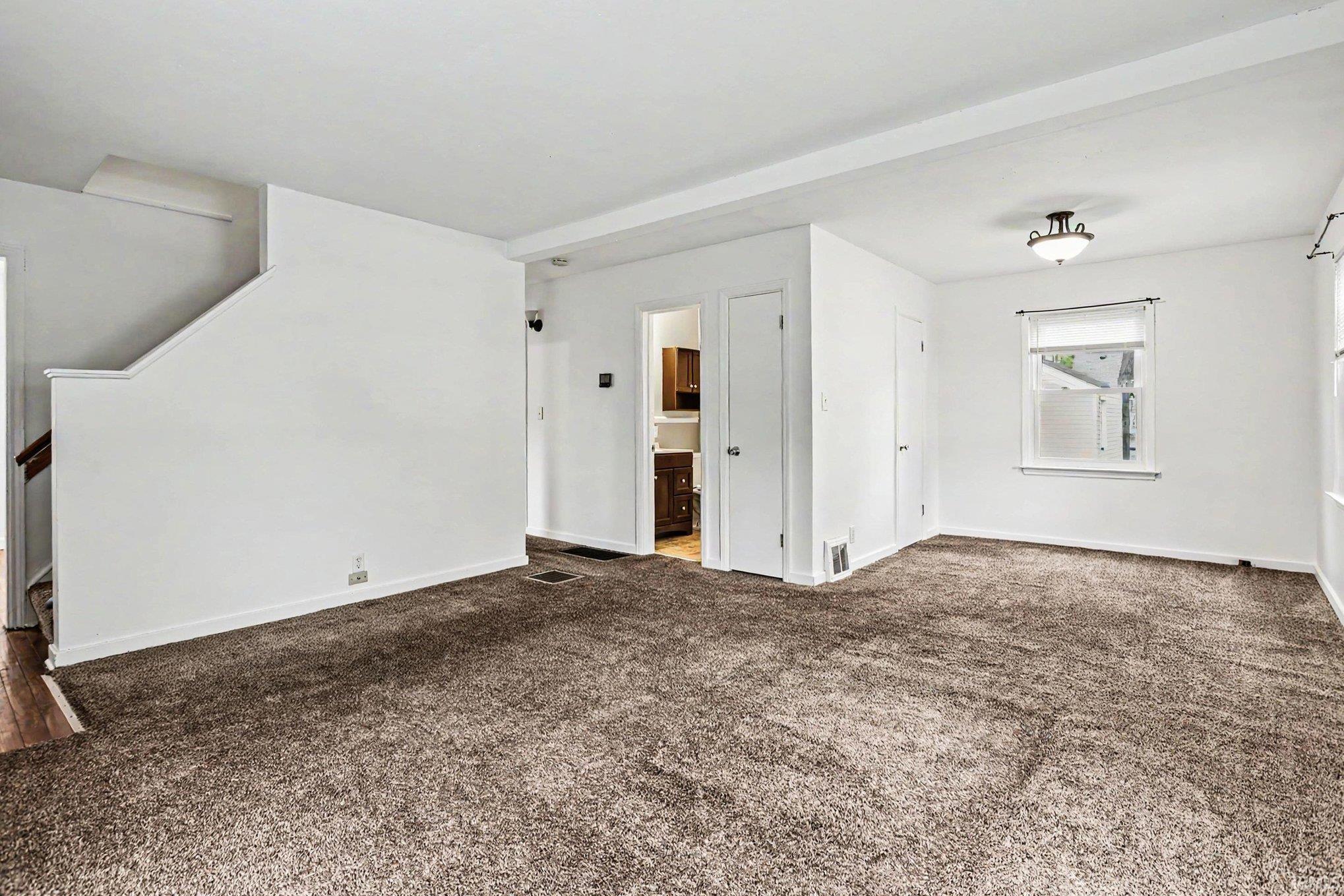 2226 Beverly Place South Bend IN 46616