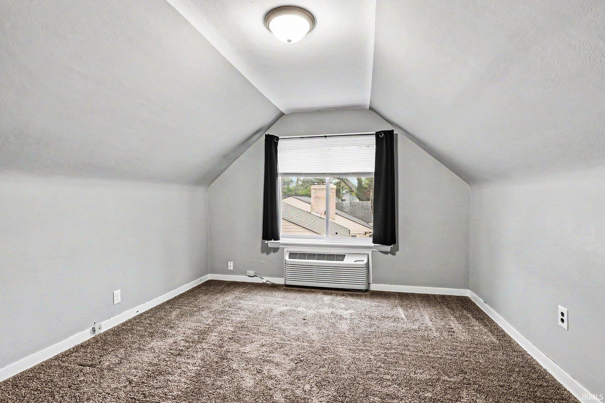 2226 Beverly Place South Bend IN 46616