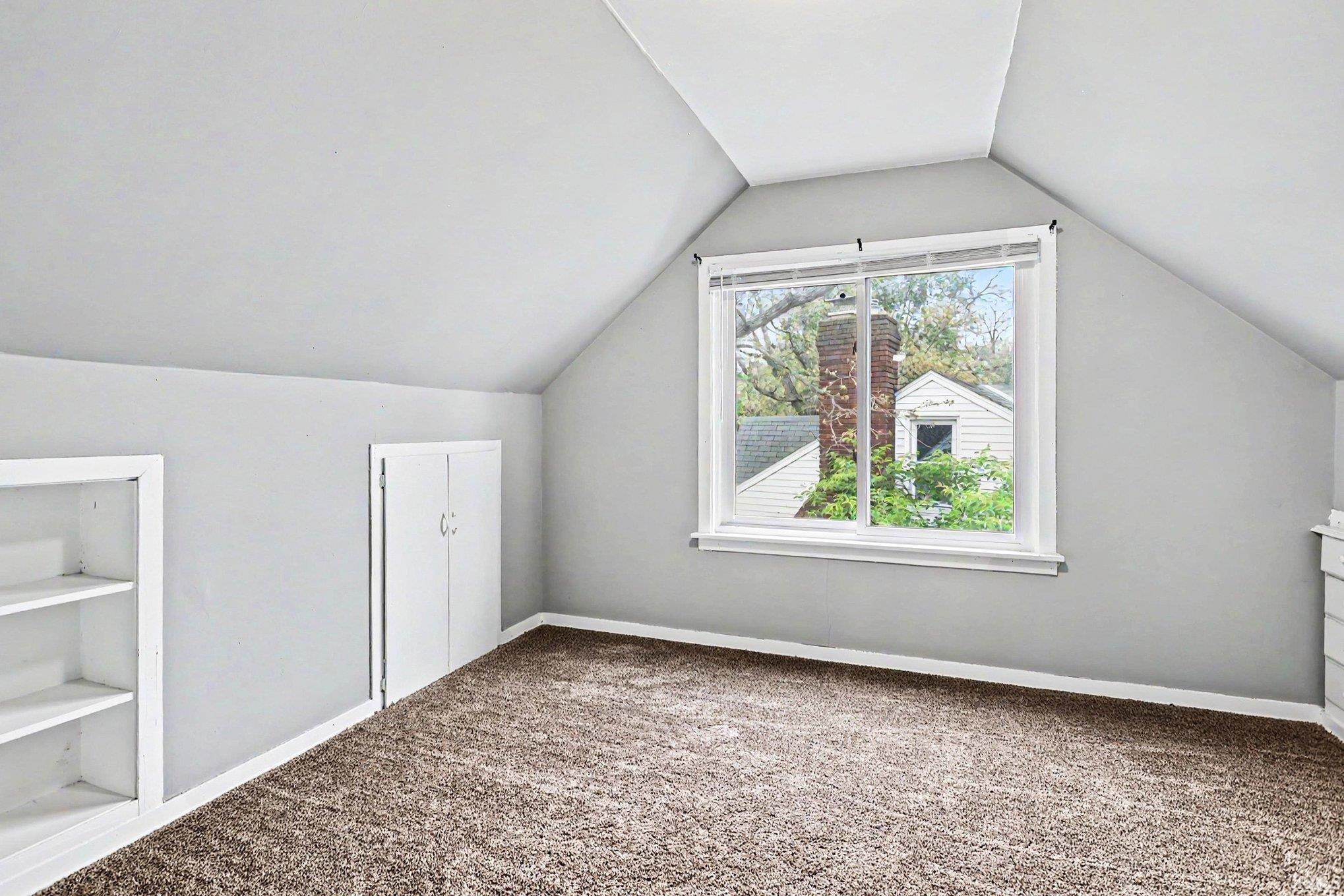 2226 Beverly Place South Bend IN 46616