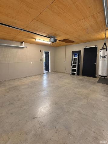 5124 Maplecrest Road Fort Wayne IN 46835