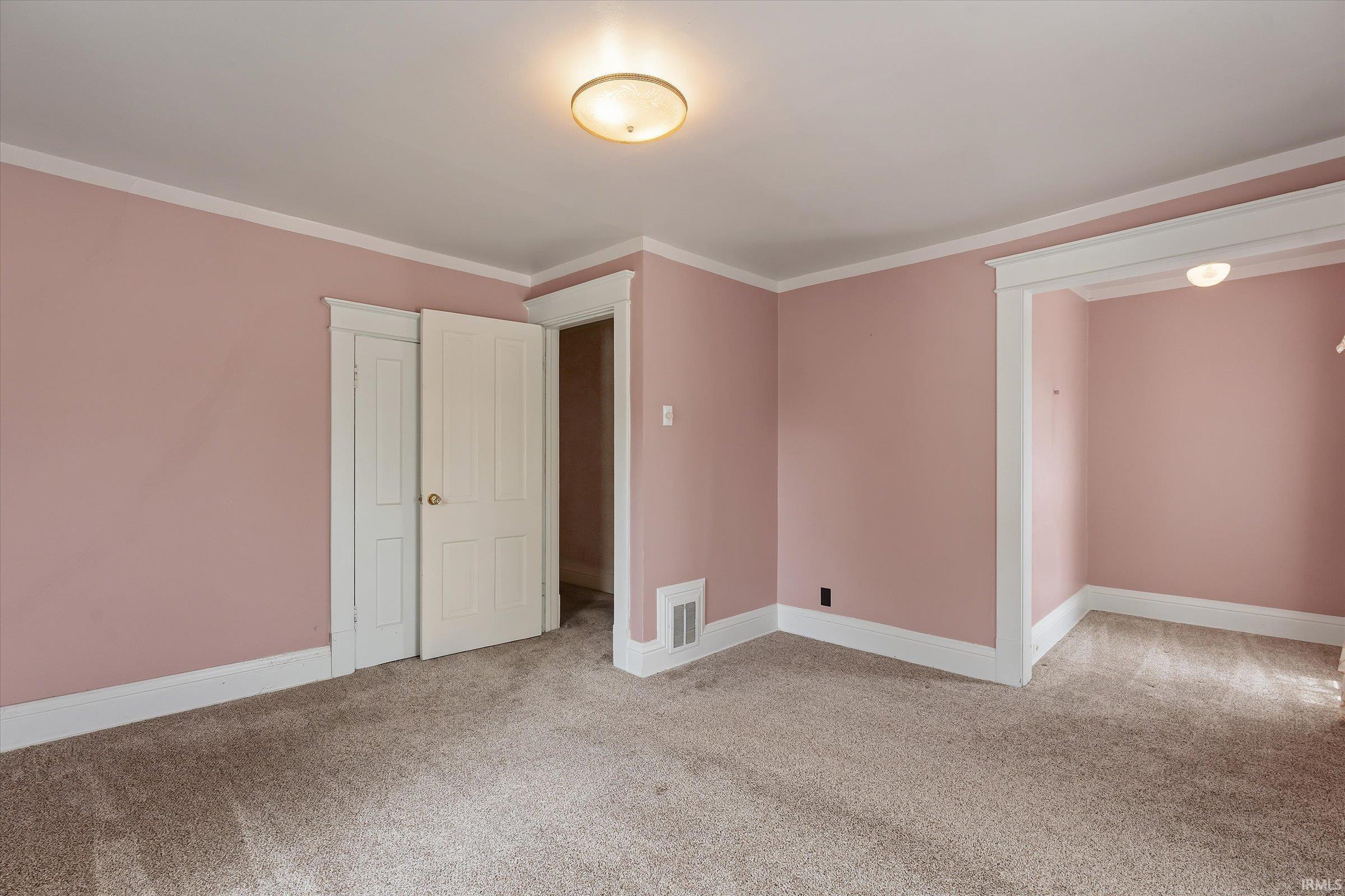 538 W 3rd Street Mishawaka IN 46544