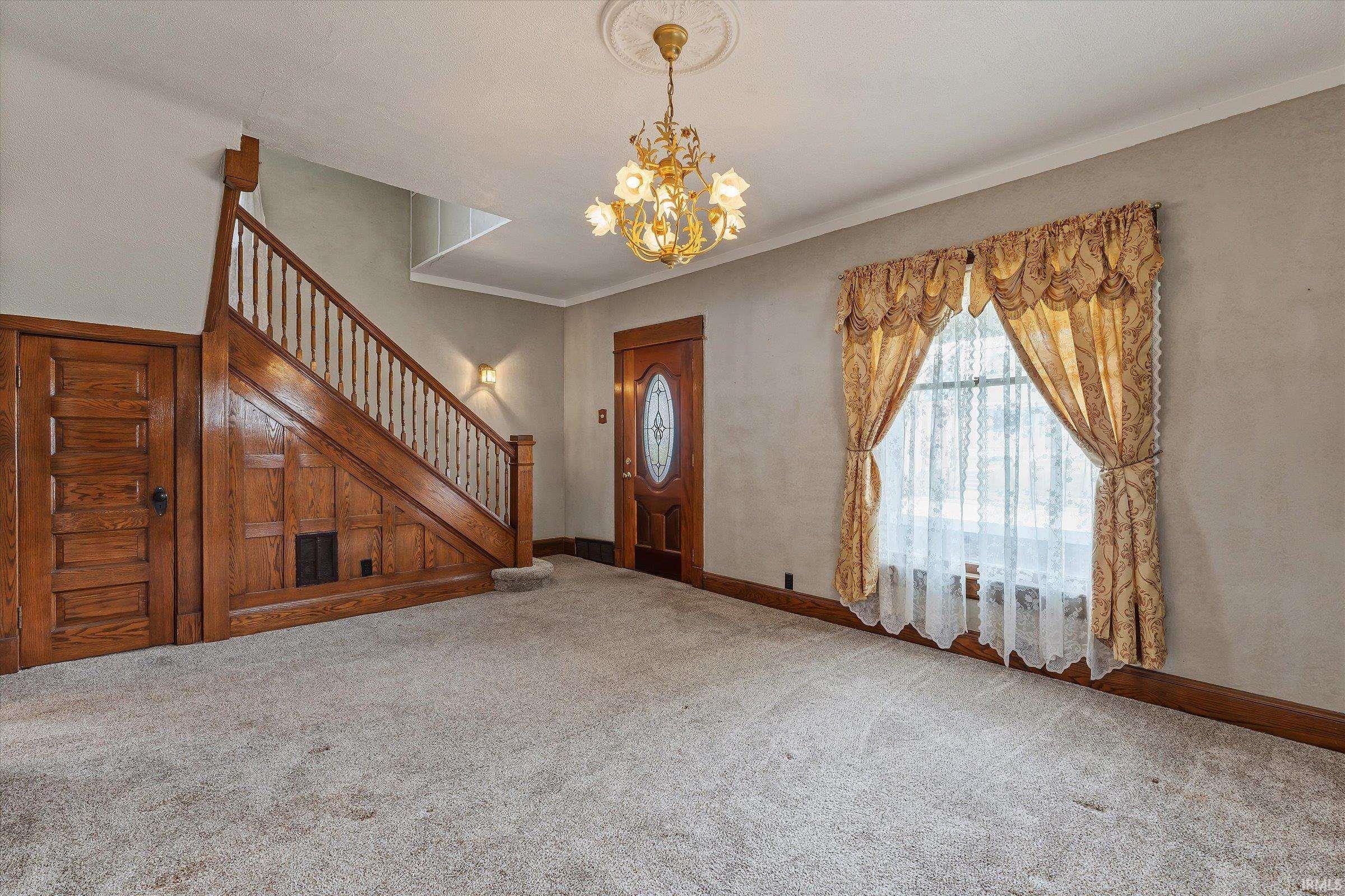 538 W 3rd Street Mishawaka IN 46544