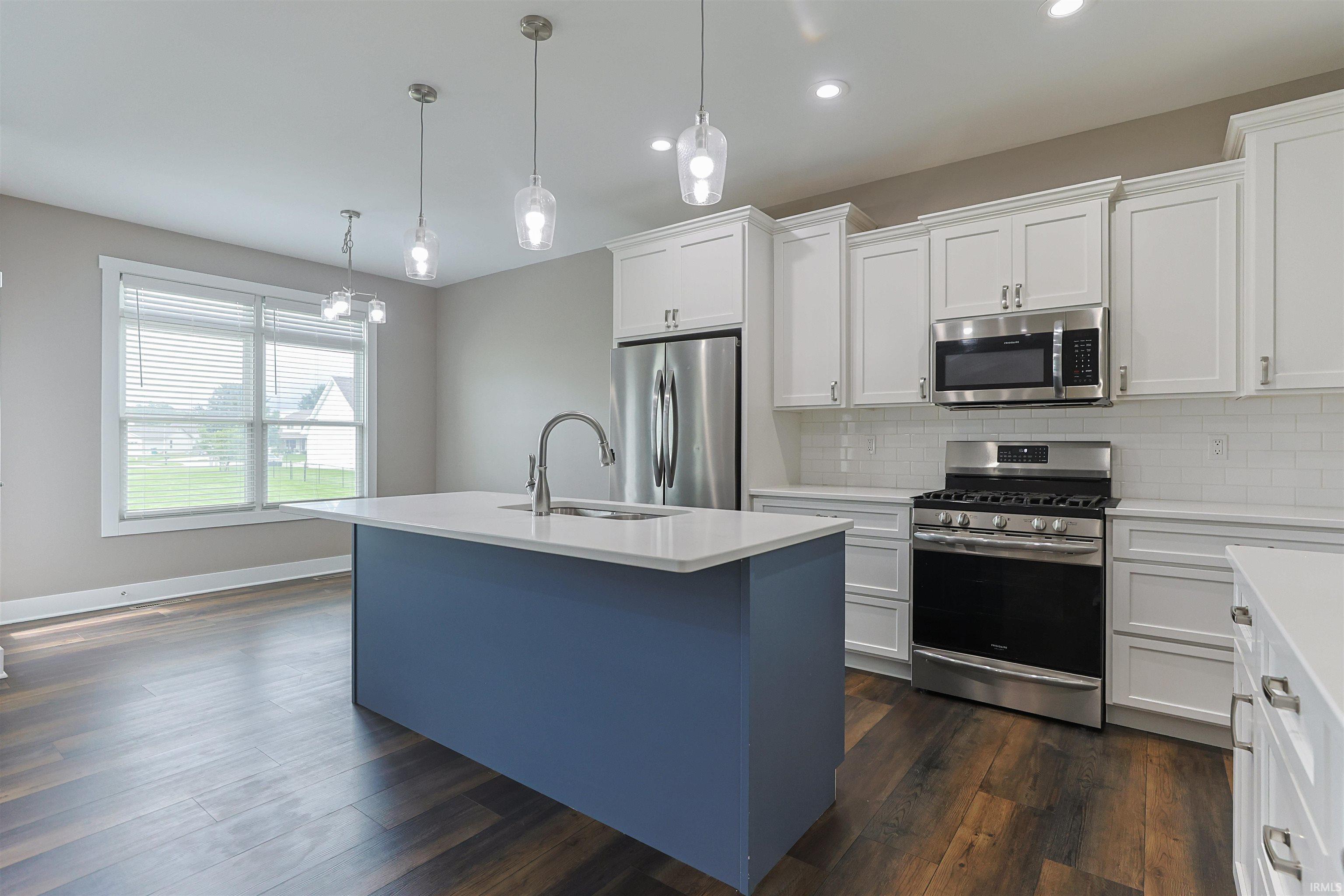 1725 Stoneham Drive Mishawaka IN 46544