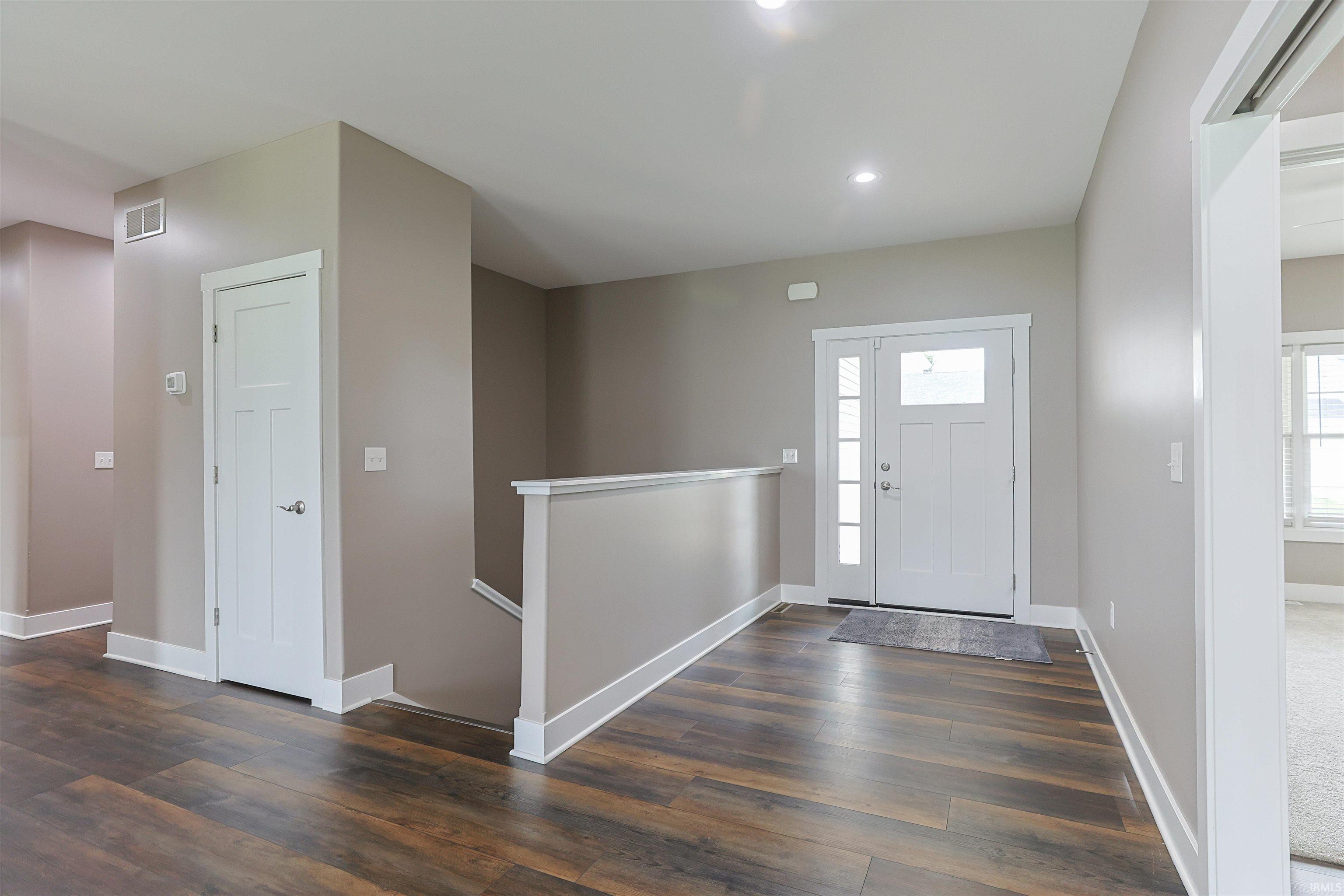 1725 Stoneham Drive Mishawaka IN 46544