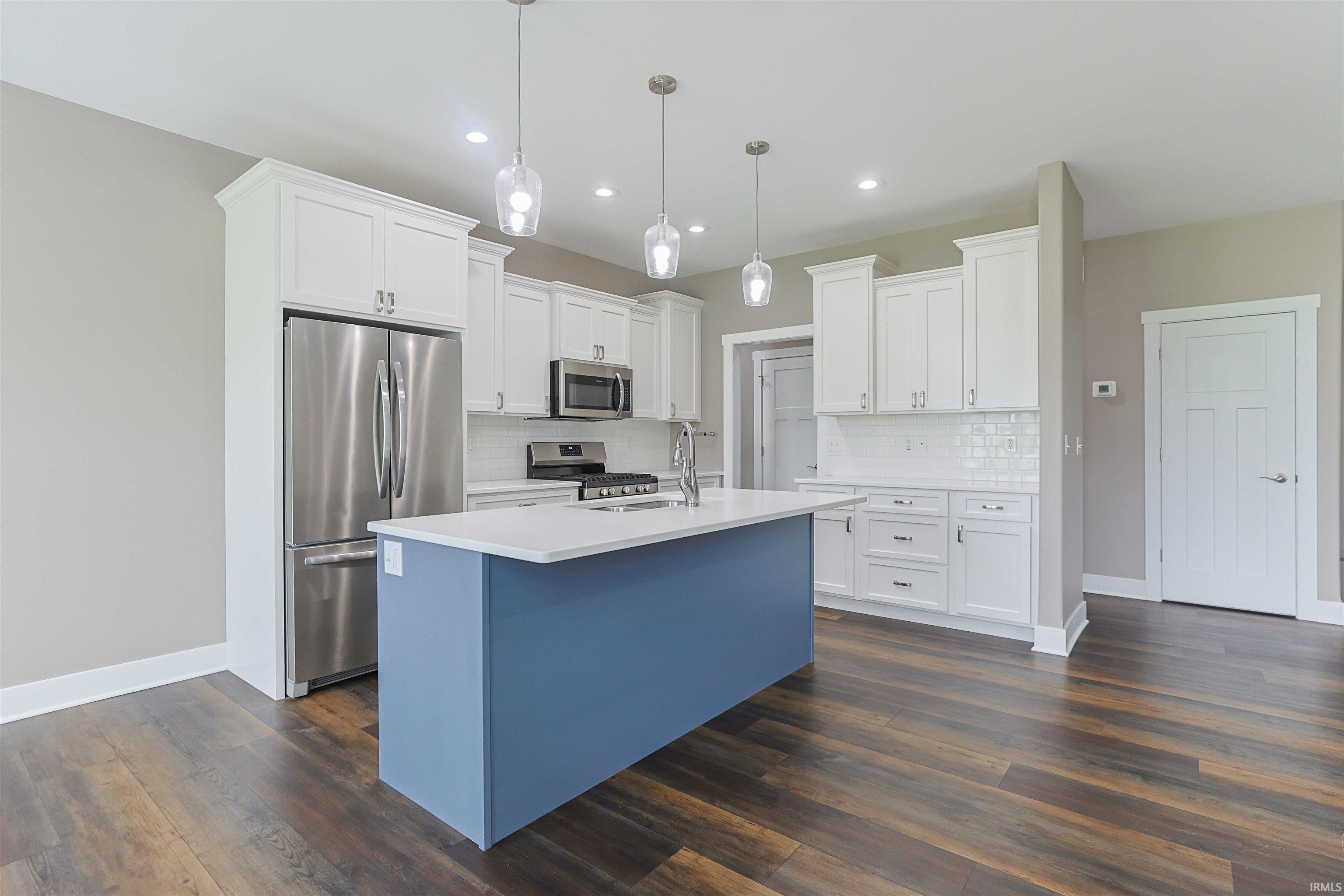 1725 Stoneham Drive Mishawaka IN 46544