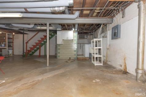 665 S Weinbach Avenue Evansville IN 47714