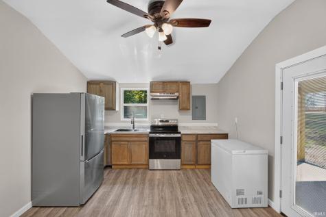 9504 S Raben Road Mount Vernon IN 47620