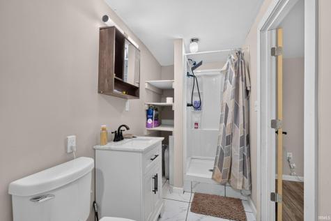 9504 S Raben Road Mount Vernon IN 47620