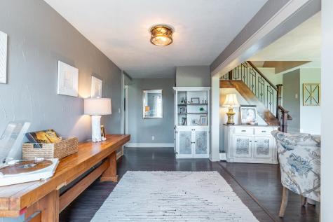 5726 E 800 N Syracuse IN 46567