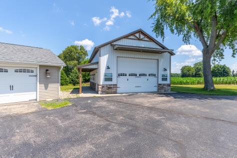 5726 E 800 N Syracuse IN 46567