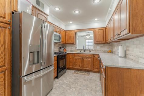 208 Camden Court Evansville IN 47715