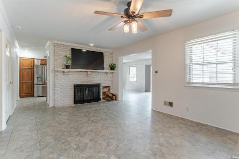 208 Camden Court Evansville IN 47715
